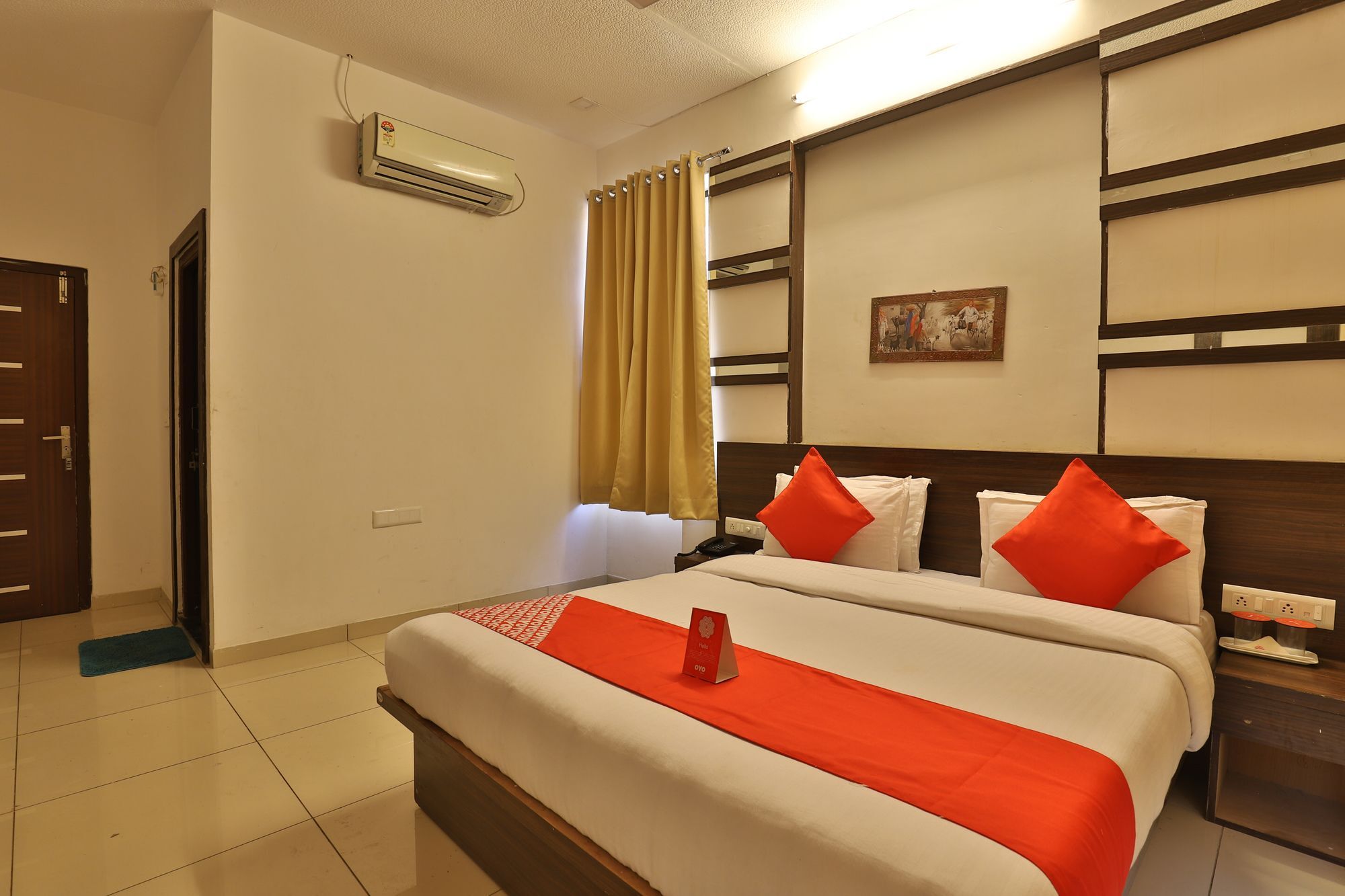 Oyo 11649 Hotel Mahima Gandhinagar Exteriör bild