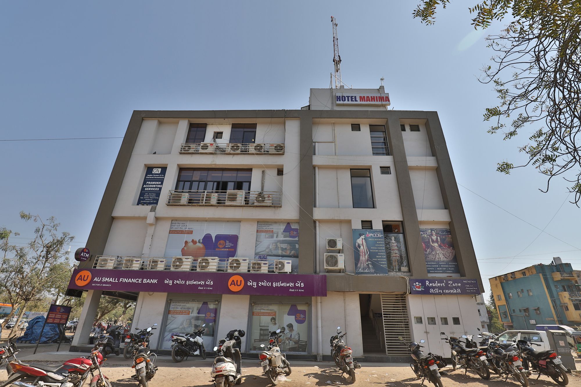 Oyo 11649 Hotel Mahima Gandhinagar Exteriör bild